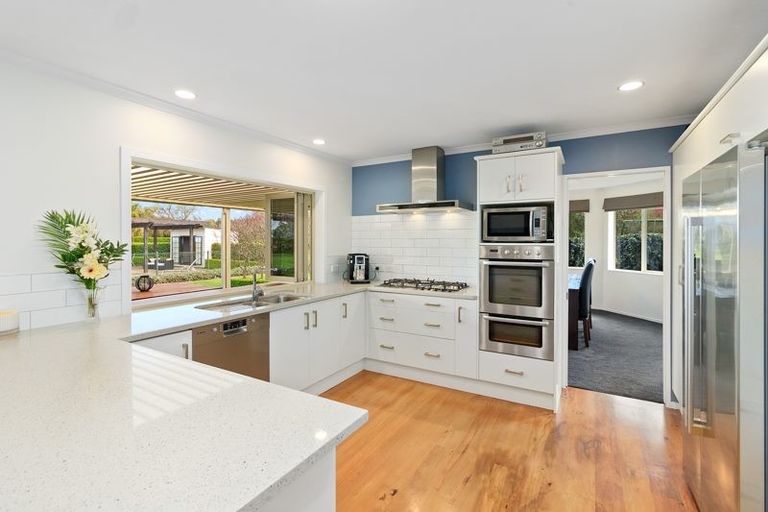 Photo of property in 82 Hooker Road, Tamahere, Hamilton, 3283