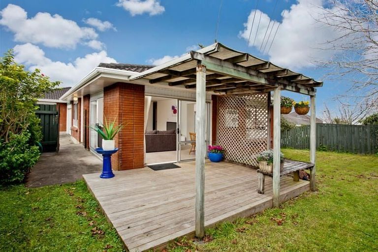 Photo of property in 1/48 Jutland Road, Hauraki, Auckland, 0622
