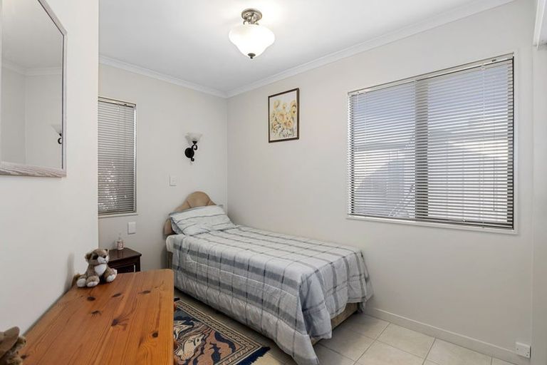 Photo of property in 2 Mccrae Street, Wakefield, 7025