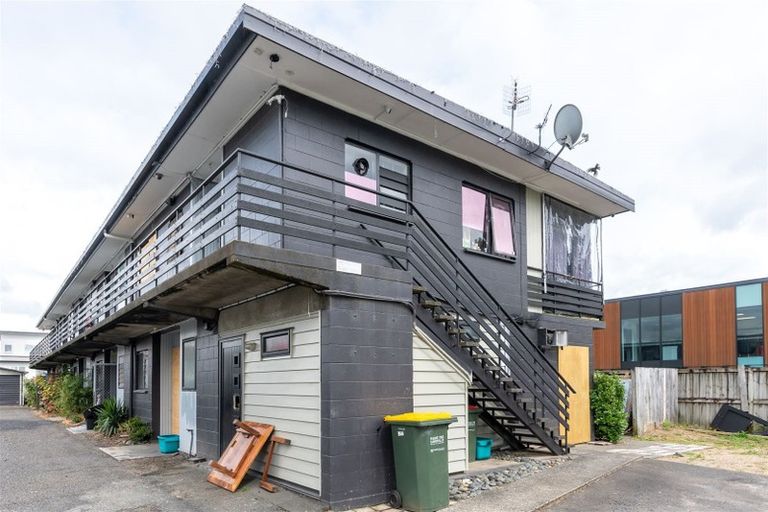 Photo of property in 8/43 Seddon Road, Frankton, Hamilton, 3204