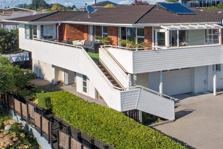 Photo of property in 42 Whitaker Street, Otumoetai, Tauranga, 3110
