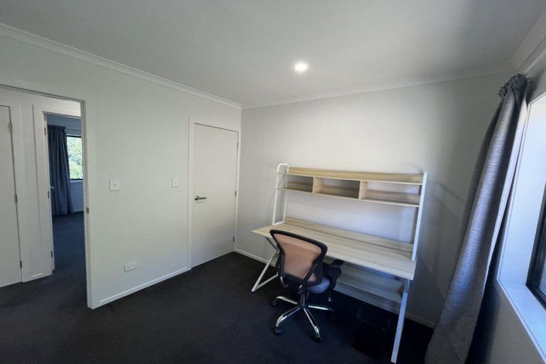 Photo of property in 12 Whakawhiti Street, Marfell, New Plymouth, 4310