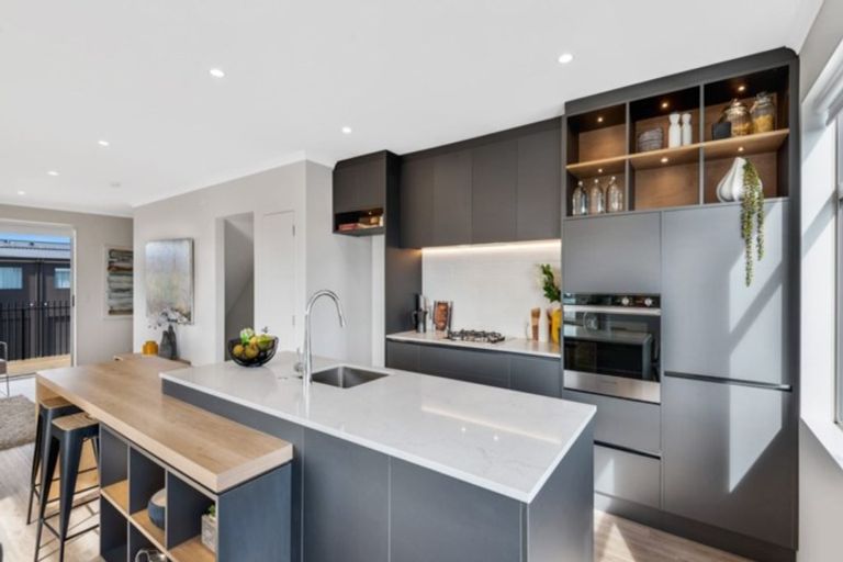 Photo of property in 22 Horo Road, Flat Bush, Auckland, 2019