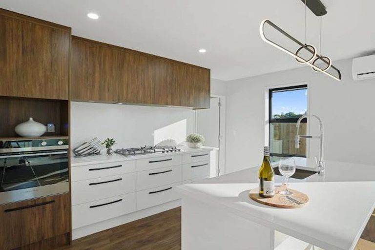 Photo of property in 13 Salkeld Place, Woodend, 7610