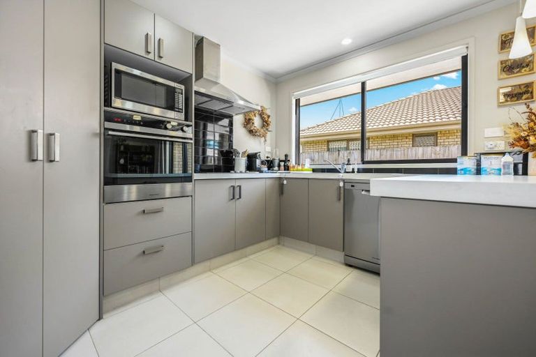 Photo of property in 54 Edgeview Crescent, Fitzroy, Hamilton, 3206