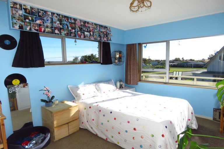 Photo of property in 35 Domett Street, Westport, 7825