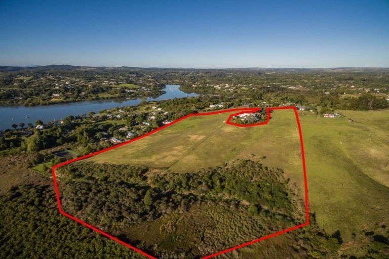 Photo of property in 79 Skudders Beach Road, Kerikeri, 0294