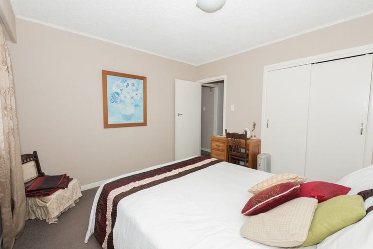 Photo of property in 49a Doralto Road, Frankleigh Park, New Plymouth, 4310