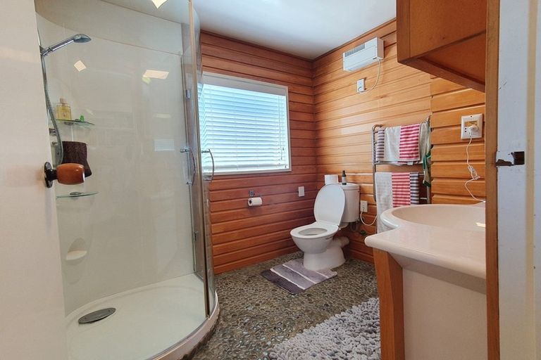 Photo of property in 26 Stanton Crescent, Karoro, Greymouth, 7805