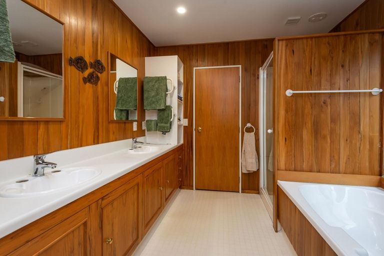 Photo of property in 28b Ripon Street, Lyttelton, 8082