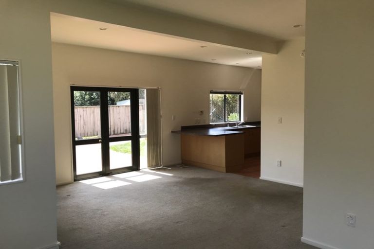 Photo of property in 22 Jordan Street, Island Bay, Wellington, 6023