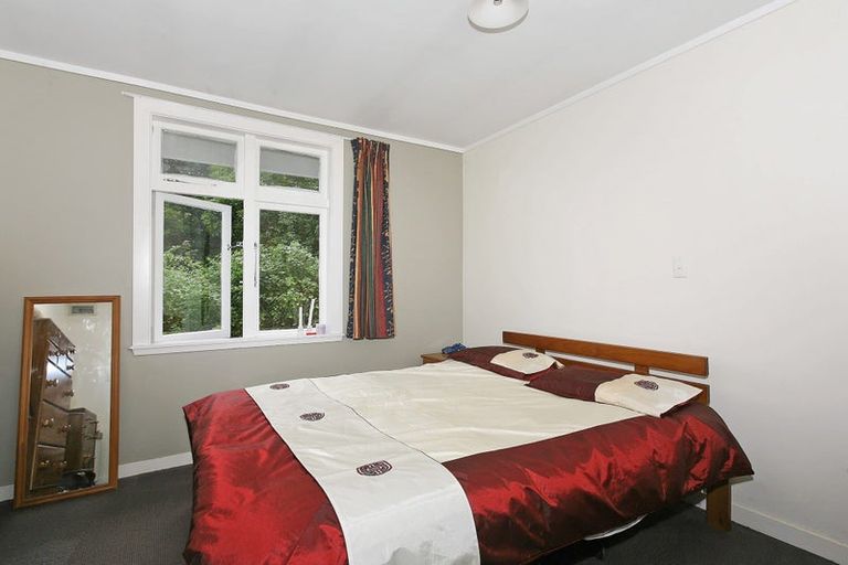 Photo of property in 23 Totara Street, Eastbourne, Lower Hutt, 5013