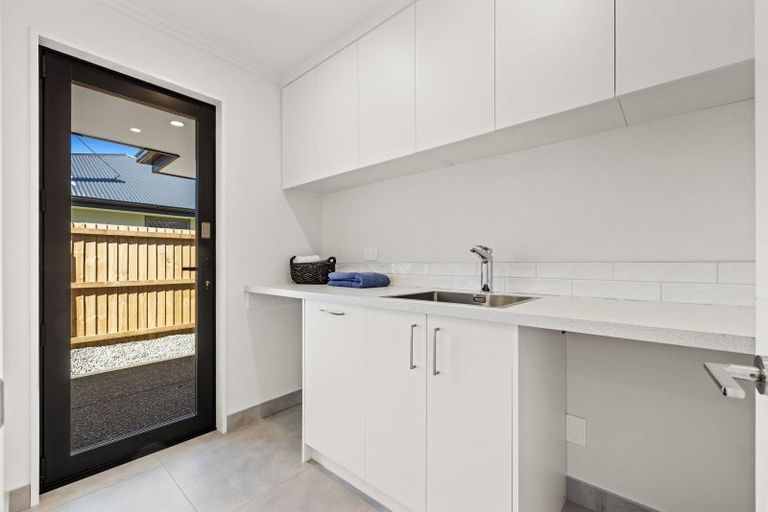 Photo of property in 53 Suffolk Drive, Kirwee, 7571