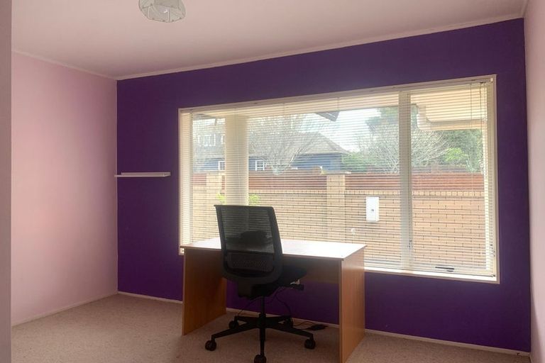 Photo of property in 3 Stratford Road, Manurewa, Auckland, 2105