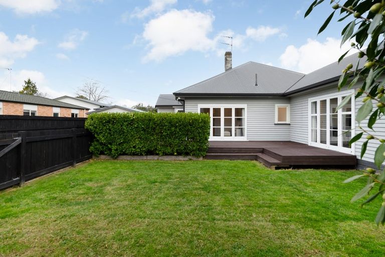 Photo of property in 33 Hobson Street, Maeroa, Hamilton, 3200