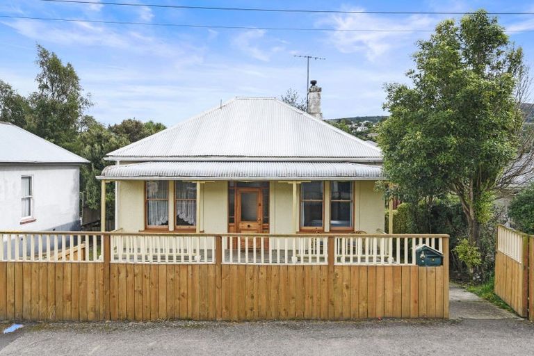 Photo of property in 9 Font Street, Kaikorai, Dunedin, 9010