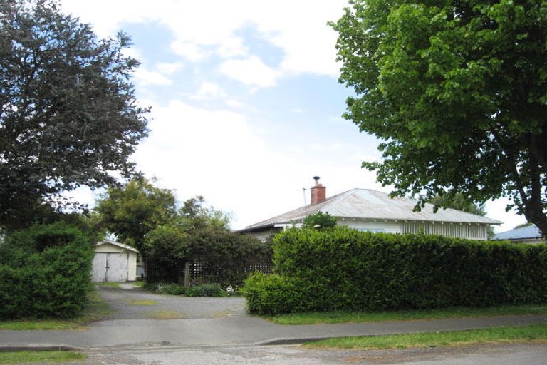 Photo of property in 28 Ayers Street, Rangiora, 7400
