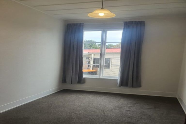 Photo of property in 102 Atawhai Road, Fitzherbert, Palmerston North, 4410