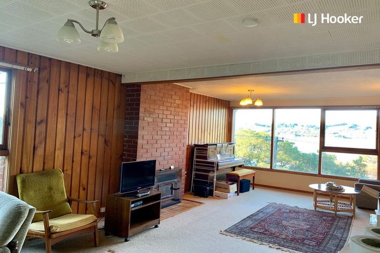 Photo of property in 24 Burkes Drive, Saint Leonards, Dunedin, 9022