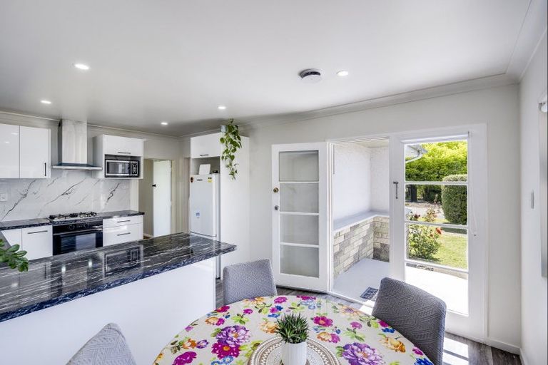 Photo of property in 37 Wycliffe Street, Onekawa, Napier, 4110