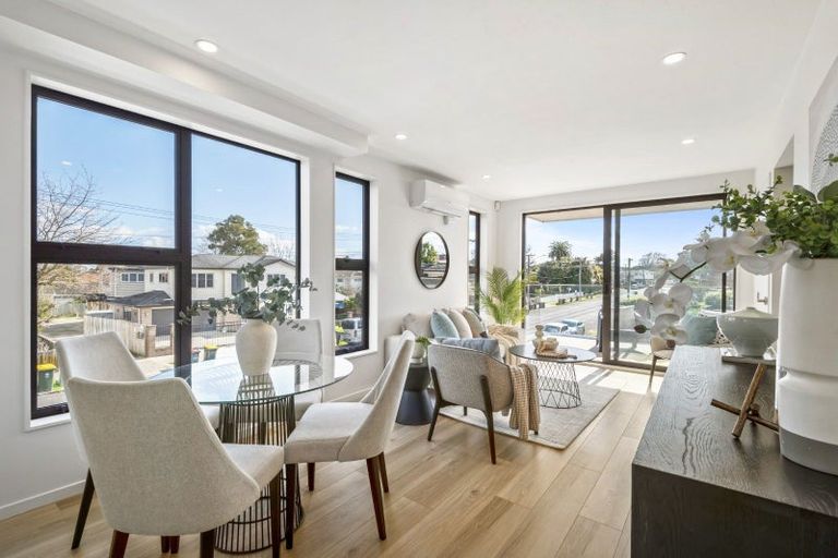 Photo of property in 5/2 Fairview Road, Papatoetoe, Auckland, 2025