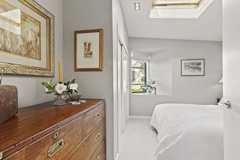 Photo of property in 74 Falkirk Avenue, Seatoun, Wellington, 6022