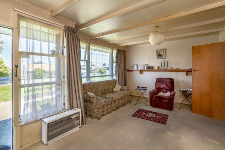 Photo of property in Cedarwood Flats, 8/15 Opaki Road, Lansdowne, Masterton, 5810