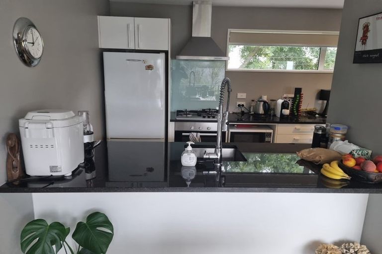 Photo of property in 2/62 London Street, Richmond, Christchurch, 8013