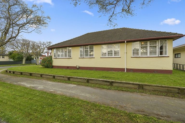 Photo of property in 26 Cardiff Street, Awapuni, Palmerston North, 4412