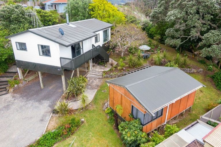 Photo of property in 35 Pohutukawa Drive, Athenree, Katikati, 3177