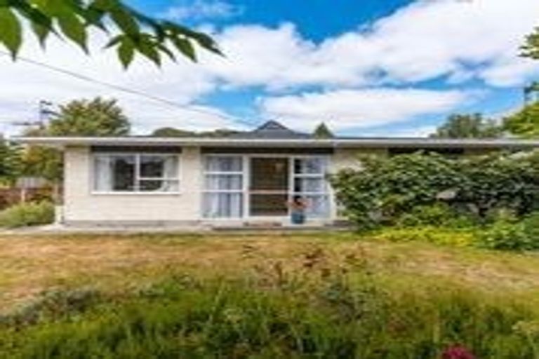 Photo of property in 15a Reading Street, Greytown, 5712
