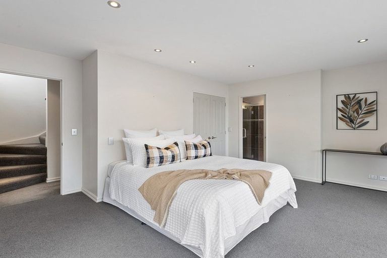 Photo of property in 25a Marina Drive, Frankton, Queenstown, 9300