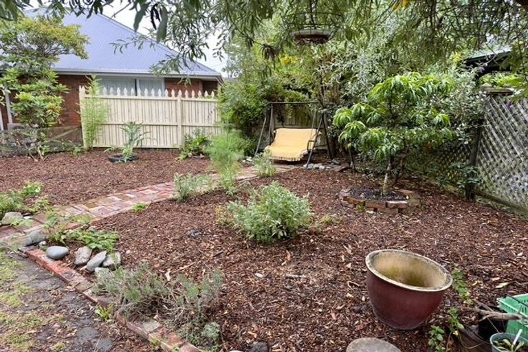 Photo of property in 21 Siska Place, Upper Riccarton, Christchurch, 8041