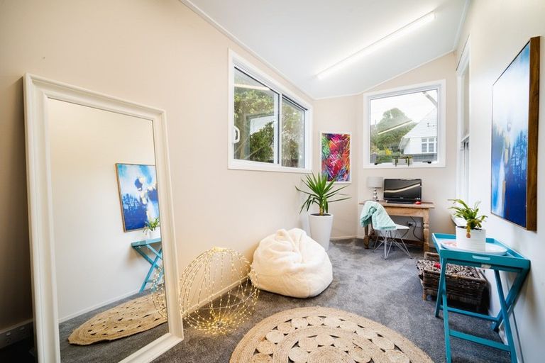 Photo of property in 112 Eglinton Road, Mornington, Dunedin, 9011