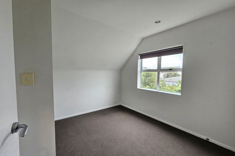 Photo of property in 7b Richard Street, Titahi Bay, Porirua, 5022