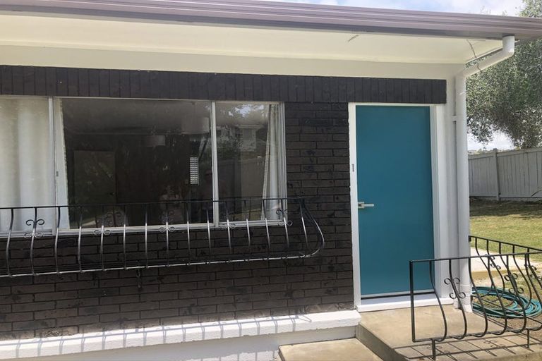 Photo of property in 1/38 Lynden Avenue, Hillcrest, Auckland, 0627