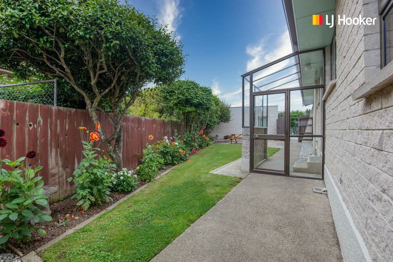 Photo of property in 16 Wickliffe Street, Mosgiel, 9024
