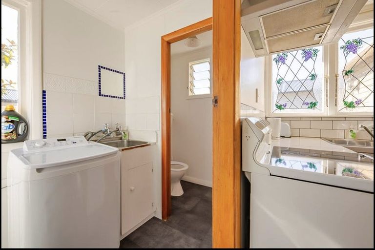 Photo of property in 178 Victoria Road, Saint Clair, Dunedin, 9012