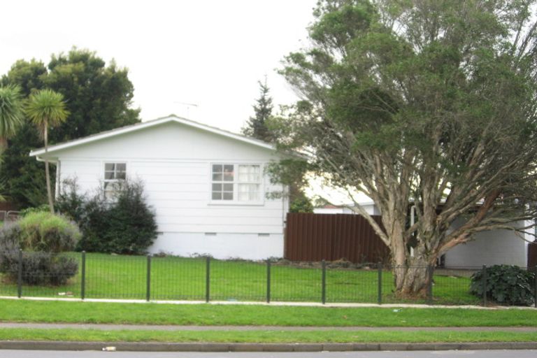 Photo of property in 123 Mahia Road, Wattle Downs, Auckland, 2103