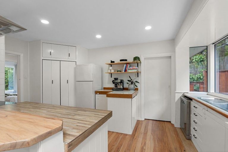 Photo of property in 81 Main Road, Governors Bay, Lyttelton, 8971