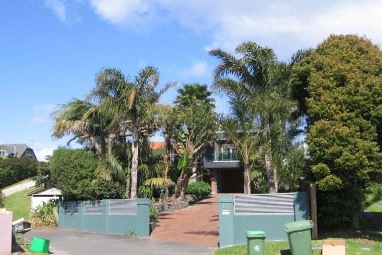 Photo of property in 14 Ngarata Avenue, Mount Maunganui, 3116
