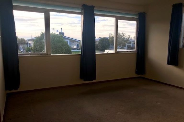 Photo of property in 1403 Warwick Place, Mayfair, Hastings, 4122