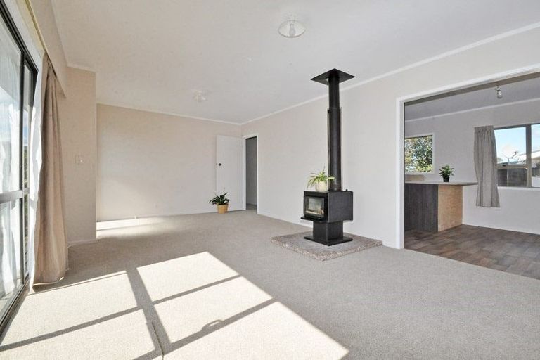 Photo of property in 12 Shoalhaven Street, Paeroa, 3600