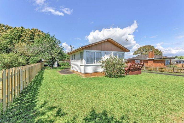 Photo of property in 5 Janine Place, Bucklands Beach, Auckland, 2014