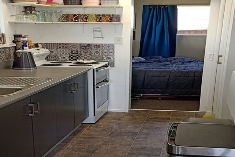 Photo of property in 50 Onslow Street, Bluff, 9814