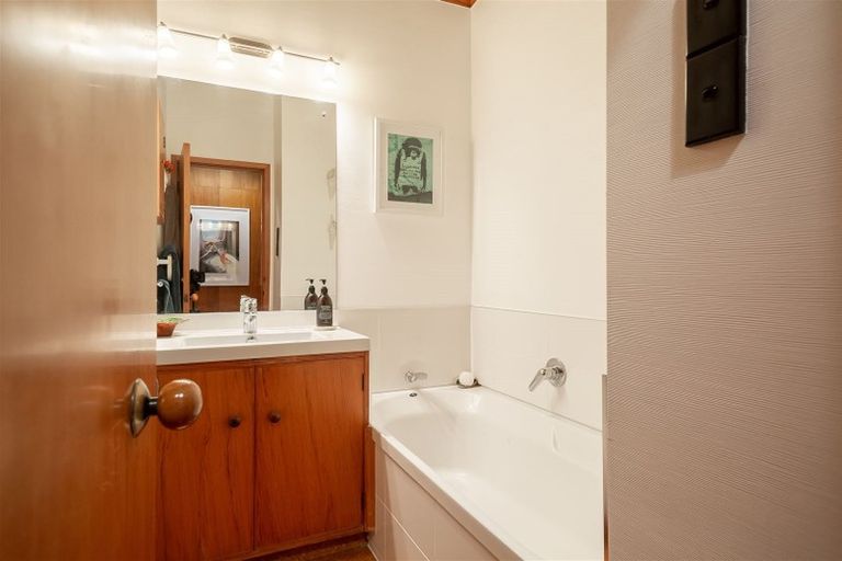 Photo of property in 43 Bowden Place, Te Awamutu, 3800