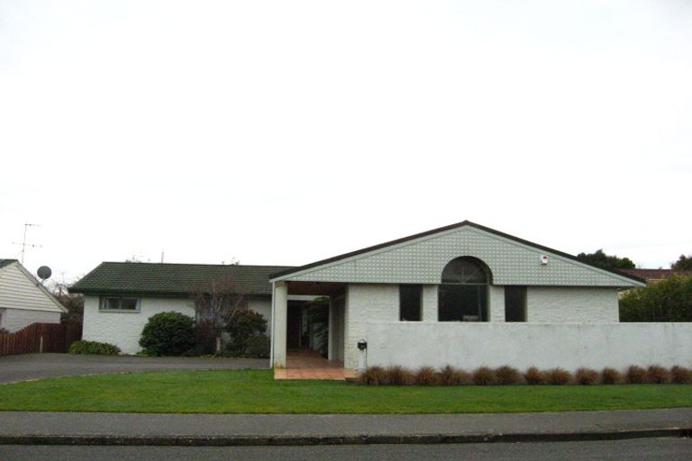 Photo of property in 32 Cruickshank Crescent, Rosedale, Invercargill, 9810