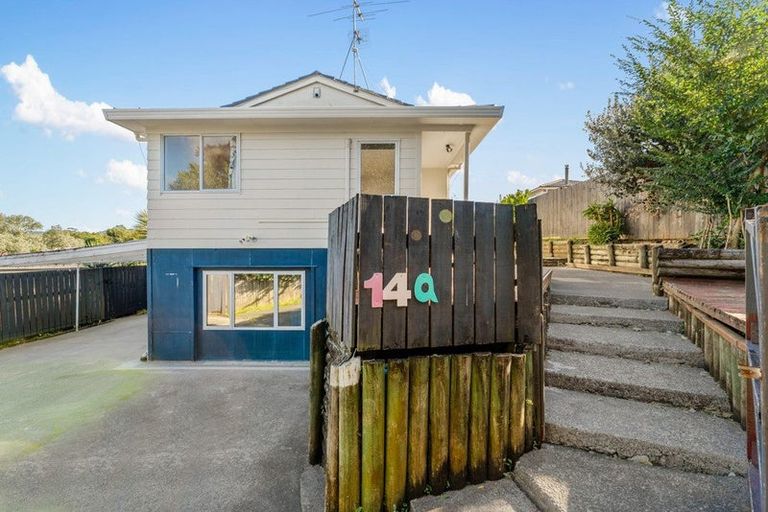 Photo of property in 1/14 Chislehurst Street, Henderson, Auckland, 0612