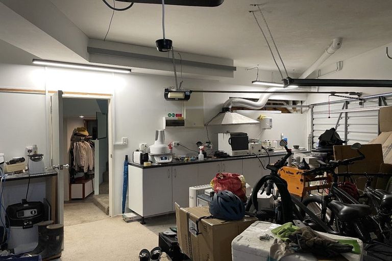 Photo of property in 2 Gilberd Place, Torbay, Auckland, 0630