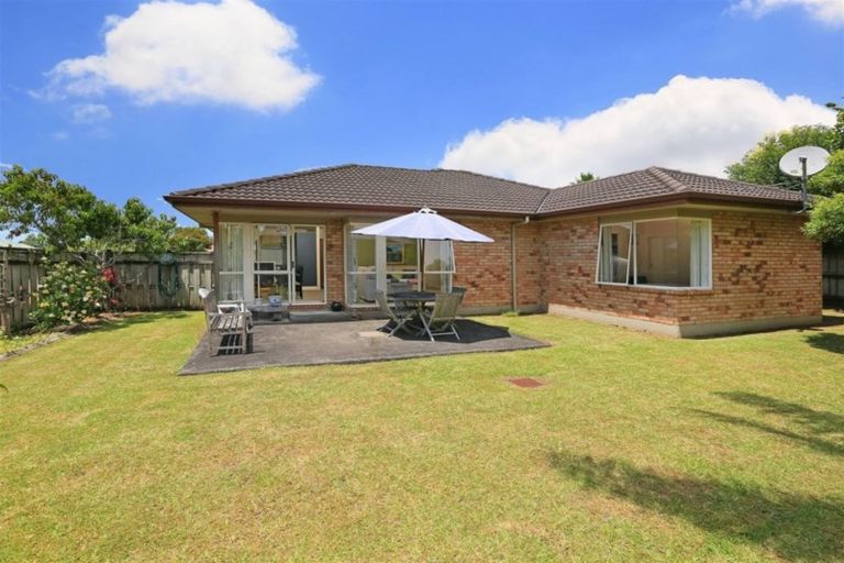 Photo of property in 10 Hillwell Drive, Henderson, Auckland, 0612